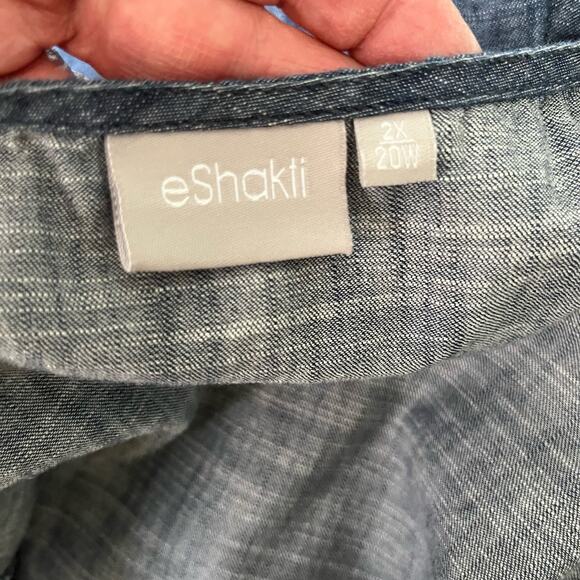 EShakti Summer Lightweight Chambray Fit And Flare Midi Dress With Floral Hem 2X - Picture 5 of 5